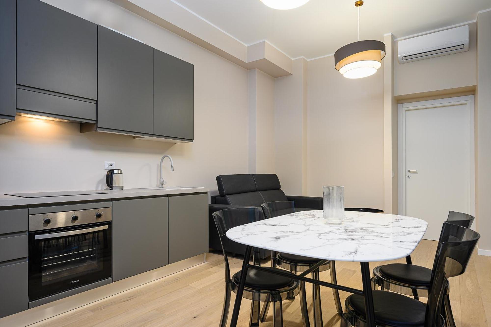 Suites In Porta Garibaldi & Chinatown - City Center Well Connected Milano Ngoại thất bức ảnh